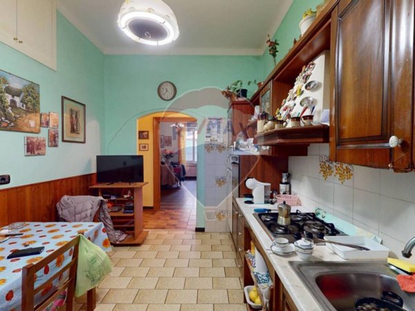 appartamento in vendita a Genova in zona Bolzaneto