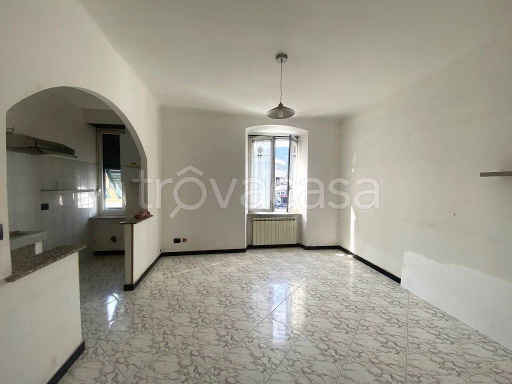 appartamento in vendita a Genova in zona Bolzaneto