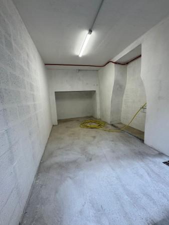 negozio in vendita a Genova in zona San Fruttuoso