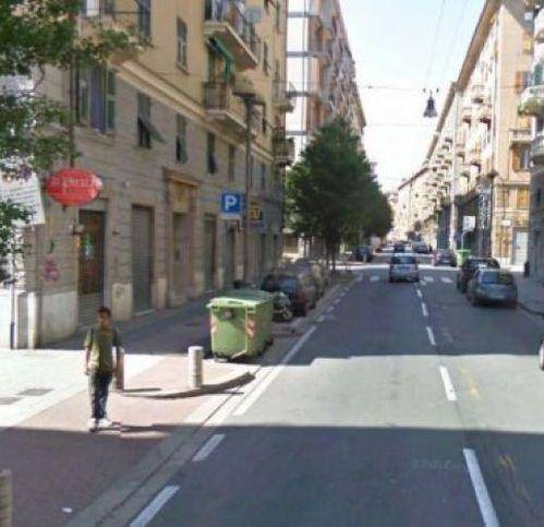 negozio in vendita a Genova in zona Certosa