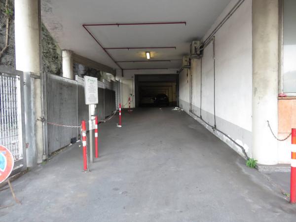 negozio in vendita a Genova in zona DiNegro