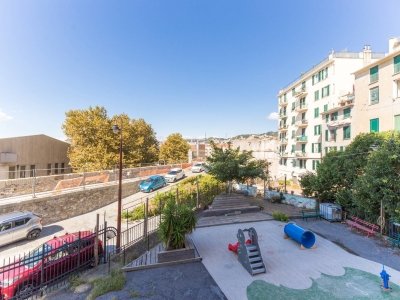 appartamento in vendita a Genova in zona Sottoripa / Maddalena / Molo
