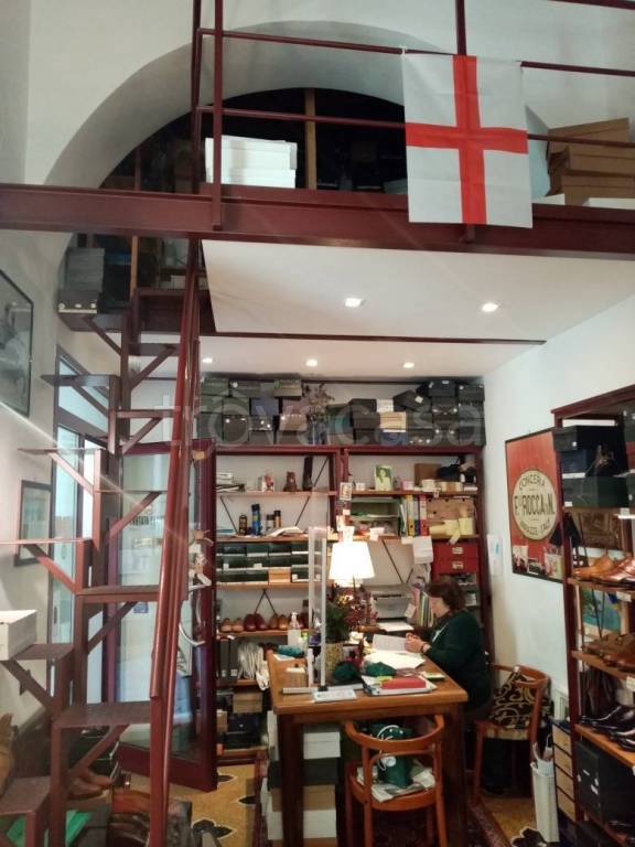 negozio in vendita a Genova in zona Centro Storico