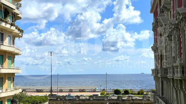 appartamento in vendita a Genova in zona Albaro