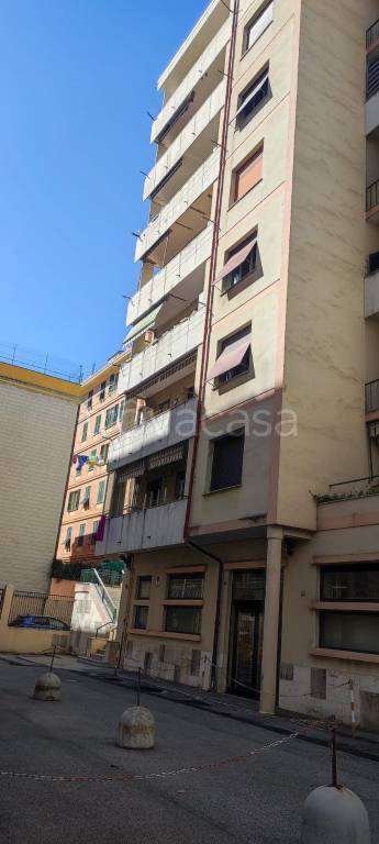 appartamento in vendita a Genova in zona Sampierdarena