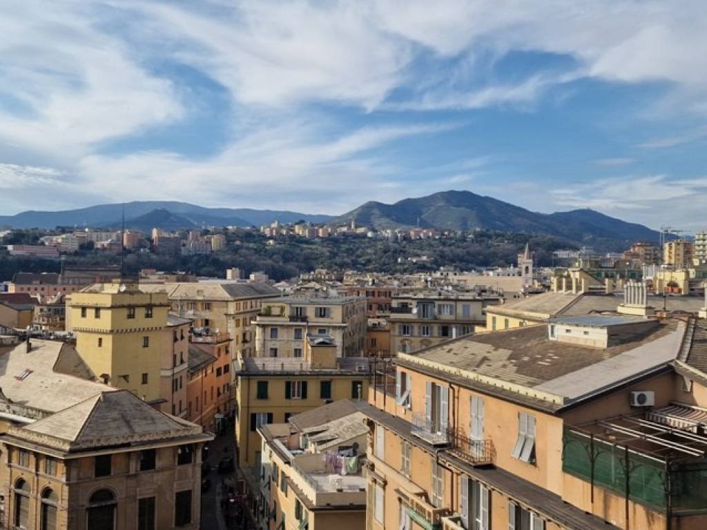 appartamento in vendita a Genova in zona Sampierdarena