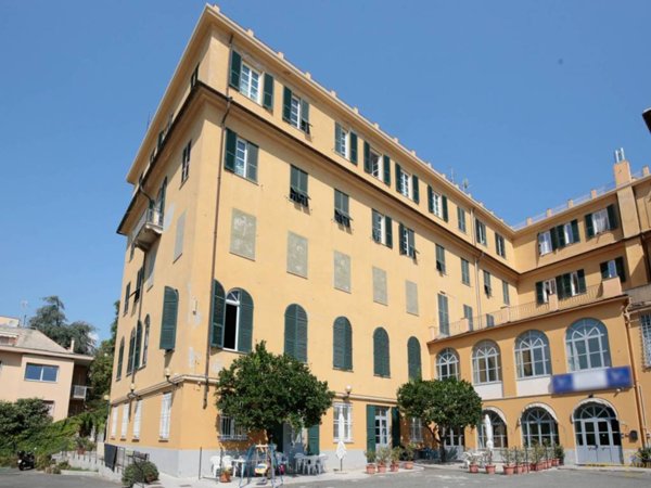 intera palazzina in vendita a Genova in zona Albaro