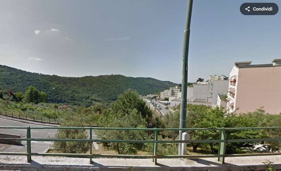 appartamento in vendita a Genova in zona San Gottardo/Sant'Eusebio