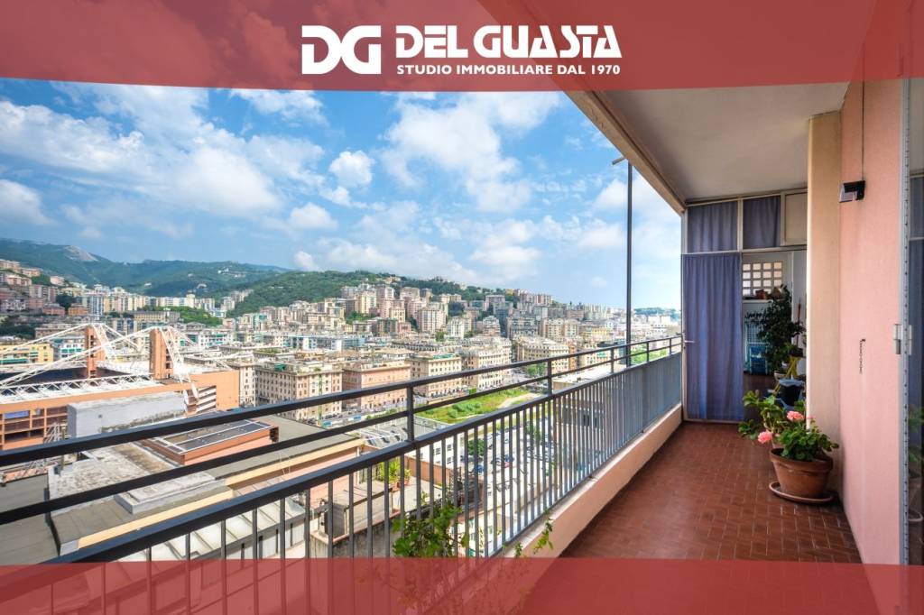 appartamento in vendita a Genova in zona Marassi