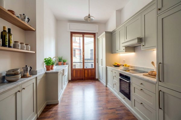 appartamento in vendita a Genova in zona Carignano