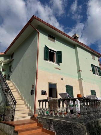 casa indipendente in vendita a Genova in zona Rivarolo