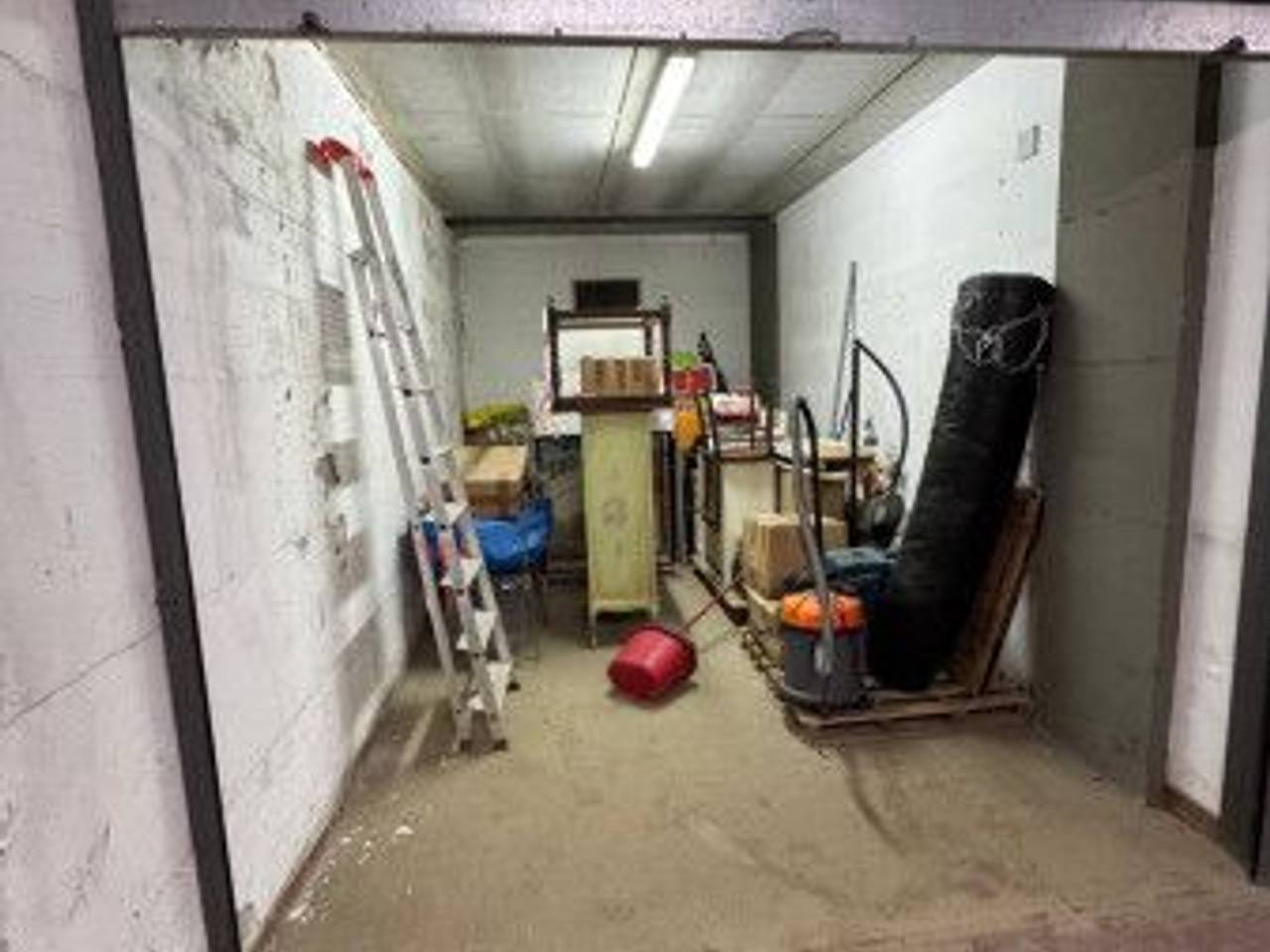 negozio in vendita a Genova in zona San Fruttuoso