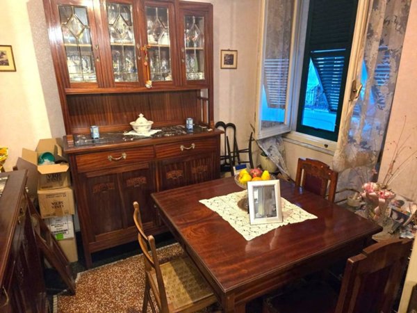 appartamento in vendita a Genova in zona Quezzi