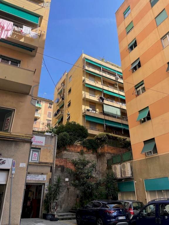 appartamento in vendita a Genova
