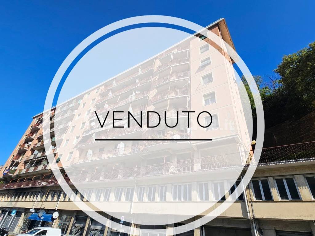 appartamento in vendita a Genova in zona Molassana