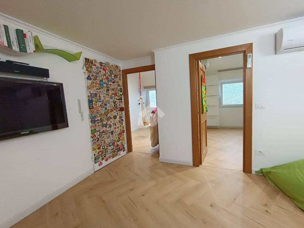 appartamento in vendita a Genova in zona Sestri Ponente