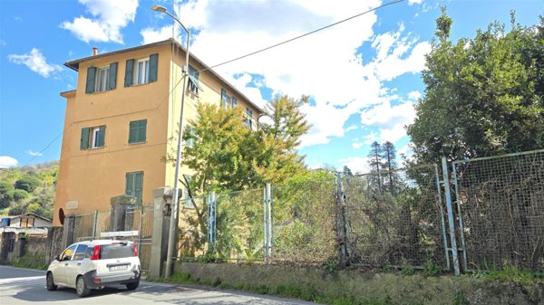 appartamento in vendita a Genova in zona Bolzaneto