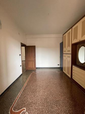 appartamento in vendita a Genova in zona Certosa