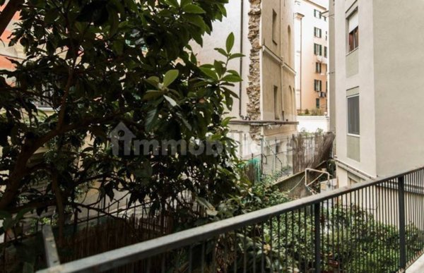 appartamento in vendita a Genova in zona Carignano