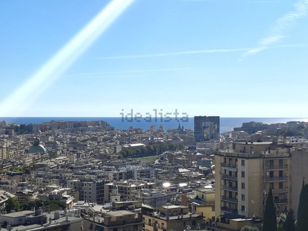 appartamento in vendita a Genova in zona Marassi