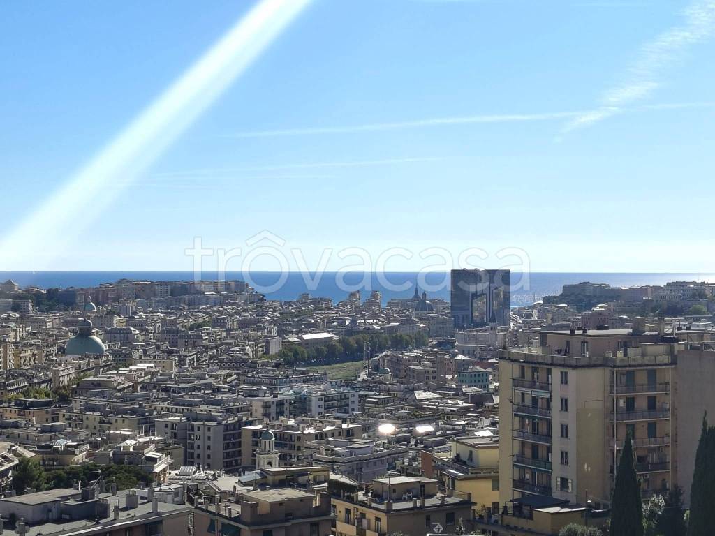 appartamento in vendita a Genova in zona Marassi