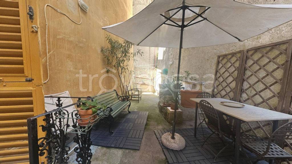 appartamento in vendita a Genova in zona Castelletto