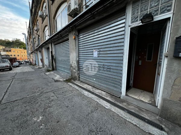 ufficio in vendita a Genova in zona Borzoli