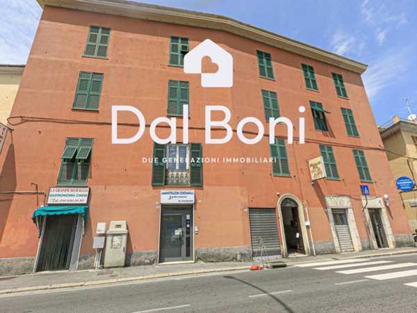 appartamento in vendita a Genova in zona Staglieno