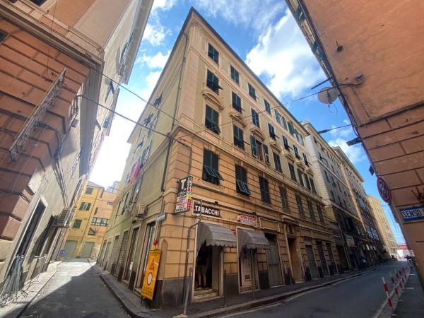 appartamento in vendita a Genova in zona Sampierdarena