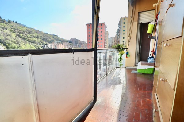 appartamento in vendita a Genova in zona Marassi
