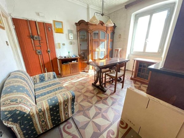 appartamento in vendita a Genova in zona Bolzaneto