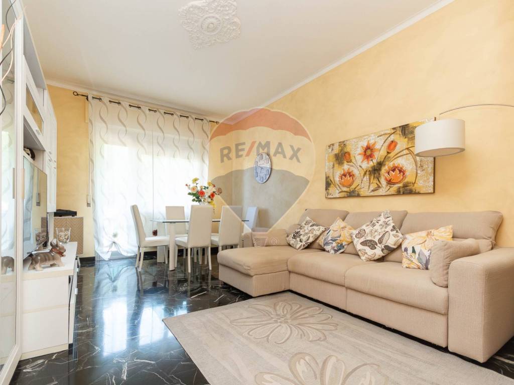 appartamento in vendita a Genova in zona Quezzi