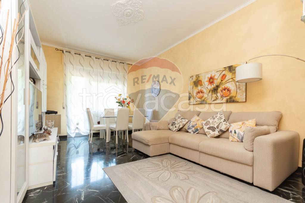 appartamento in vendita a Genova in zona Marassi