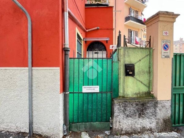 appartamento in vendita a Genova in zona Bolzaneto