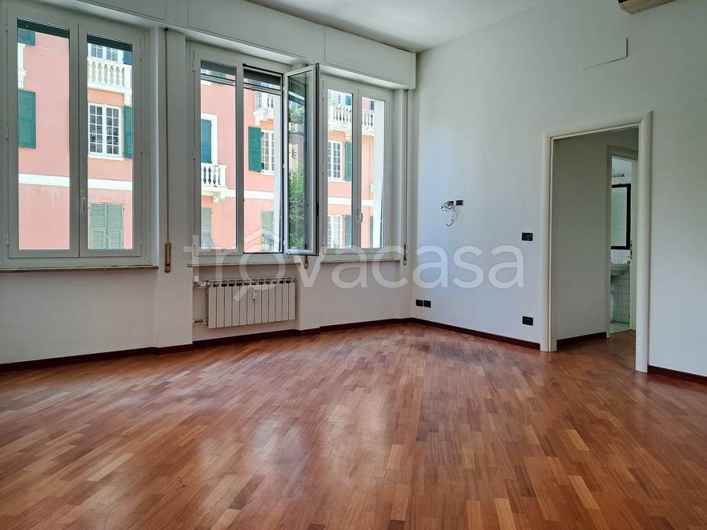 appartamento in vendita a Genova in zona Albaro