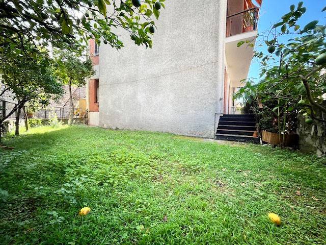 appartamento in vendita a Genova in zona Nervi