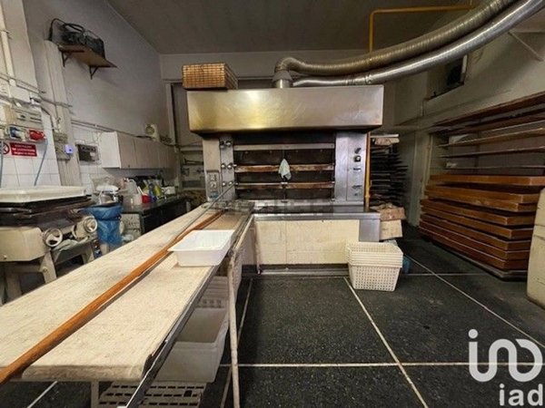 ufficio in vendita a Genova in zona Bolzaneto