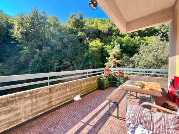 appartamento in vendita a Genova in zona Pegli