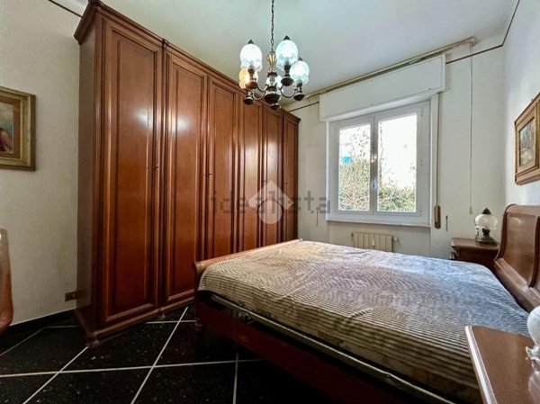 appartamento in vendita a Genova in zona Pegli