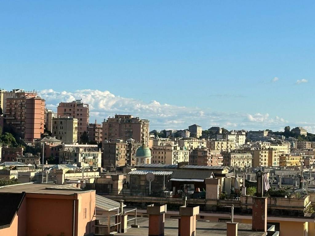 appartamento in vendita a Genova in zona Marassi