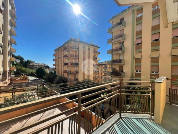 appartamento in vendita a Genova in zona Pegli