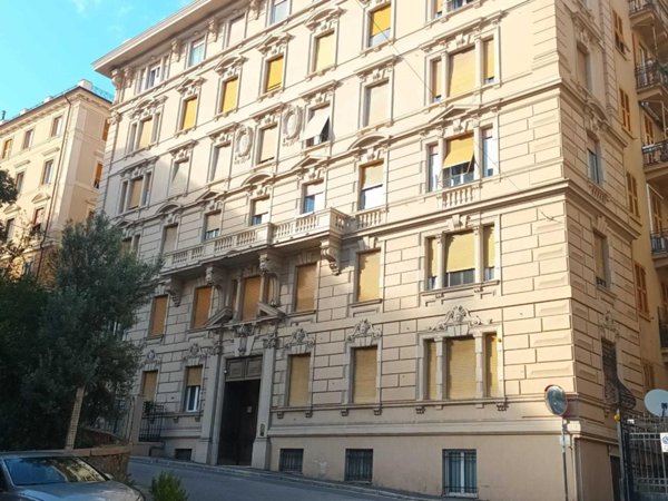 appartamento in vendita a Genova in zona Castelletto