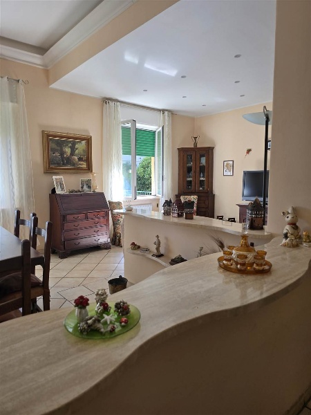 appartamento in vendita a Genova in zona Pegli