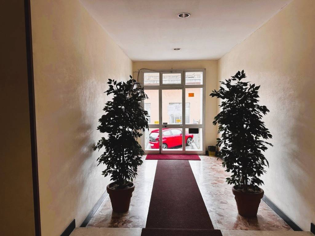 appartamento in vendita a Genova in zona San Gottardo/Sant'Eusebio