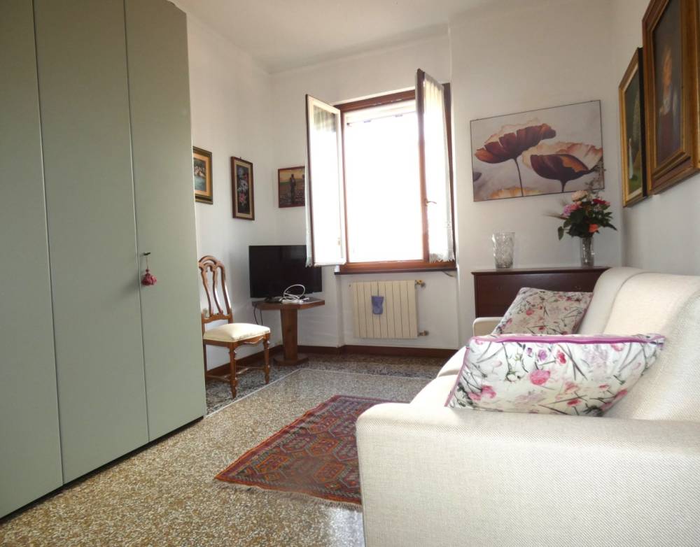 appartamento in vendita a Genova in zona Quezzi