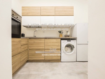 appartamento in vendita a Genova in zona Sottoripa / Maddalena / Molo