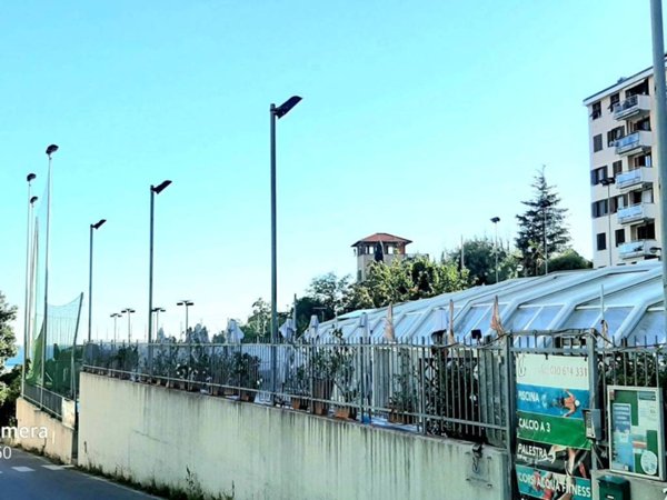 appartamento in vendita a Genova in zona Pegli
