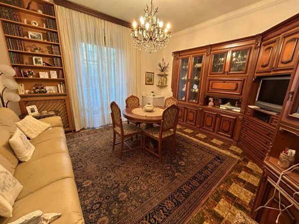 appartamento in vendita a Genova in zona Pontedecimo