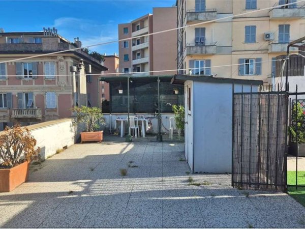 appartamento in vendita a Genova in zona San Martino
