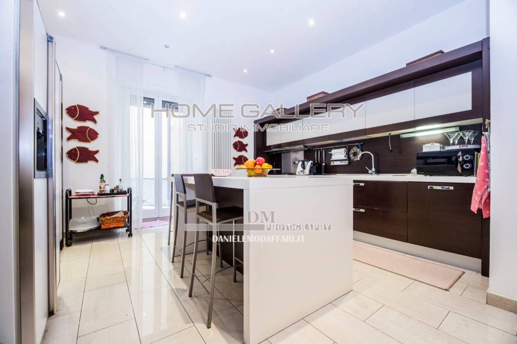 appartamento in vendita a Genova in zona Albaro